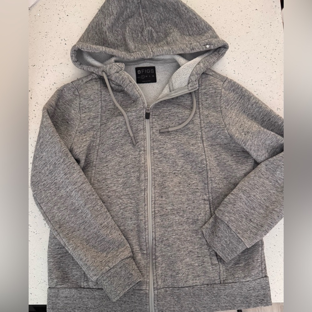Women’s Figs Heather Gray essential Zip-Up Hoodie